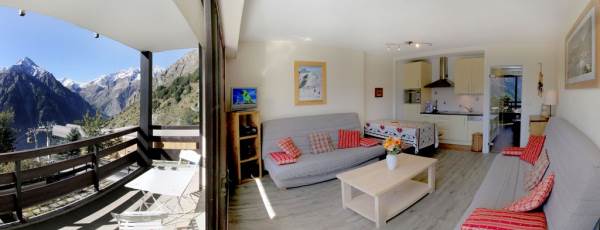 LE SAINTE LUCE N°15  Appartement 4 personnes LES DEUX ALPES