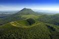 Gite est prés du parc régional des Volcans d'Auvergne, de Vulcania, de Vichy, Clermont Ferrand, gorges de la Sioule