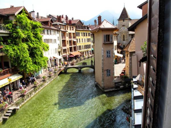 ANNECY